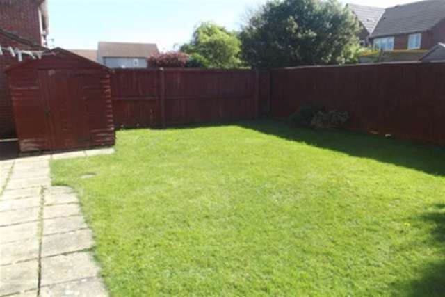  Image of 3 bedroom Semi-Detached house to rent in Lanthony Close Weston-super-Mare BS24 at Weston-super-Mare, BS24 7AR