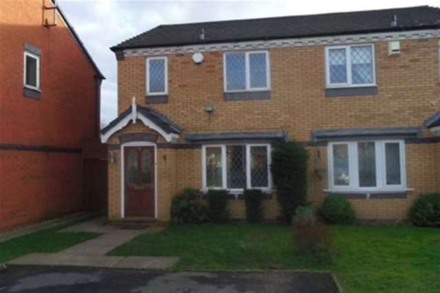  Image of 3 bedroom Detached house to rent in Lonicera Close Walsall WS5 at Walsall, WS5 4SQ