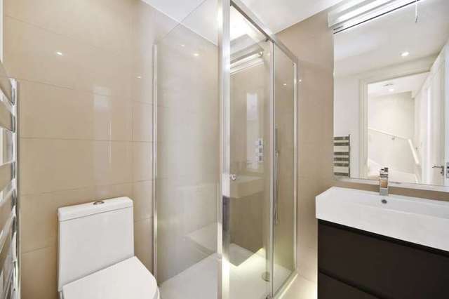 Image of 2 bedroom Detached house to rent in Lorne Gardens London W11 at Lorne Gardens  London, W11 4UY