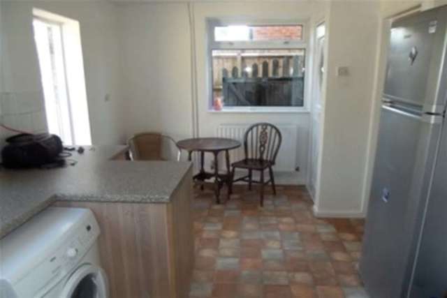  Image of 3 bedroom Detached house to rent in Whitehills Road Loughton IG10 at Loughton, IG10 1TS