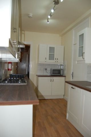  Image of 5 bedroom House Share to rent in Manilla Road Selly Park Birmingham B29 at Selly Park West Midlands Selly Park, B29 7PZ