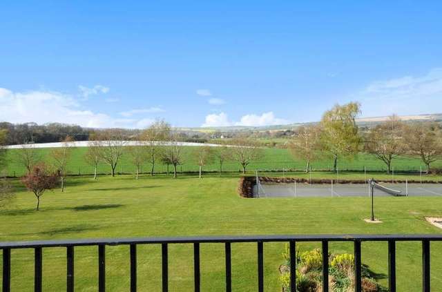  Image of 3 bedroom Flat for sale in Marchwood Gate Marchwood Chichester PO19 at Chichester, PO19 5HA