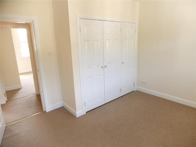  Image of 3 bedroom Flat to rent in Margaret Rose Drive Fairmilehead Edinburgh EH10 at Fairmilehead Edinburgh Edinburgh, EH10 7ER