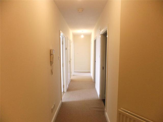  Image of 3 bedroom Flat to rent in Margaret Rose Drive Fairmilehead Edinburgh EH10 at Fairmilehead Edinburgh Edinburgh, EH10 7ER
