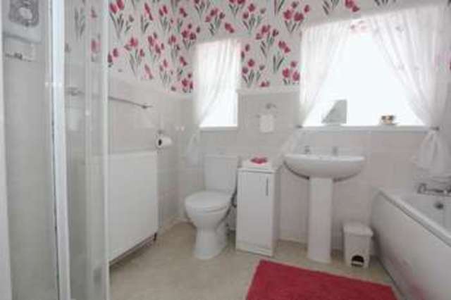  Image of 2 bedroom Detached house for sale in Marine Avenue North Ferriby HU14 at Marine Avenue  North Ferriby, HU14 3DS