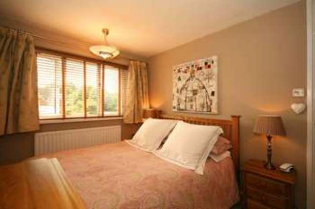  Image of 3 bedroom Terraced house to rent in Market Fields Eccleshall Stafford ST21 at Market Fields  Eccleshall, ST21 6LA
