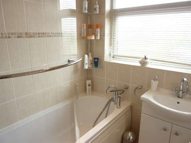  Image of 3 bedroom Semi-Detached house for sale in Markham Crescent Dunstable LU5 at Houghton Regis, LU5 4SS