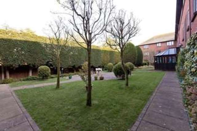  Image of 1 bedroom Retirement Property for sale in Stadium Road Southend-on-Sea SS2 at Stadium Road  Southend-On-Sea, SS2 5DH