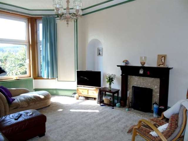  Image of 3 bedroom Flat for sale in Mary Street Dunoon PA23 at Dunoon, PA23 7EG