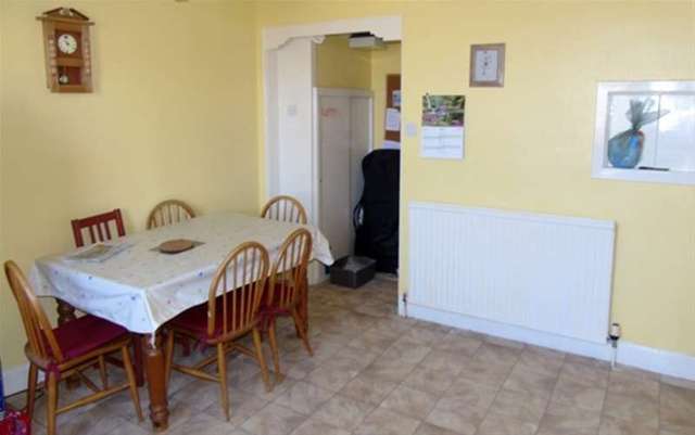  Image of 3 bedroom Flat for sale in Mary Street Dunoon PA23 at Dunoon, PA23 7EG