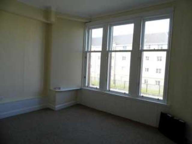  Image of 1 bedroom Flat for sale in Maxwellton Street Paisley PA1 at Maxwellton Street  Paisley, PA1 2UB