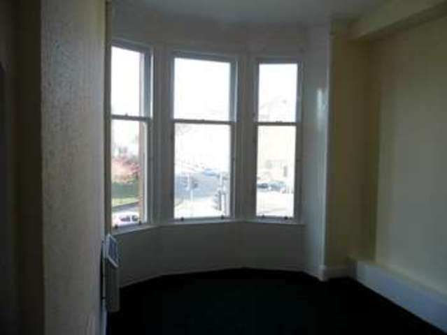  Image of 1 bedroom Flat for sale in Maxwellton Street Paisley PA1 at Maxwellton Street  Paisley, PA1 2UB