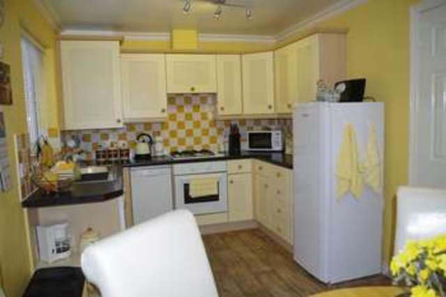  Image of 3 bedroom Detached house for sale in Meadowlands Avenue Bridgwater TA6 at Meadowlands Avenue  Bridgwater, TA6 3UG