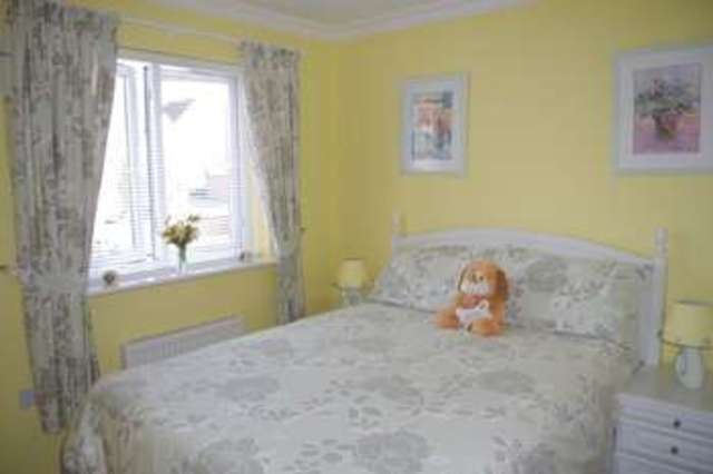  Image of 3 bedroom Detached house for sale in Meadowlands Avenue Bridgwater TA6 at Meadowlands Avenue  Bridgwater, TA6 3UG