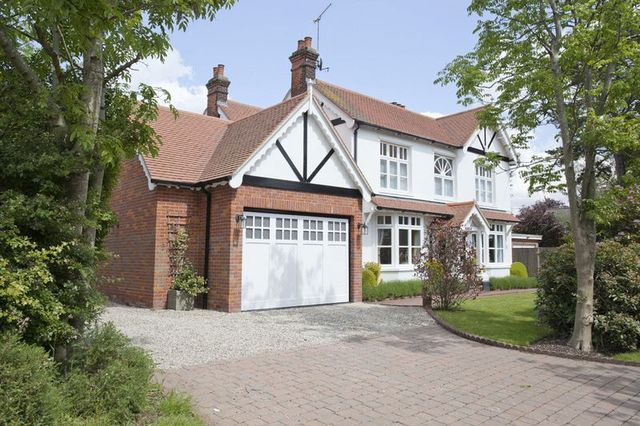 Image of 4 bedroom Detached house for sale in Mill Road Stock Ingatestone CM4 at 73 Mill Road Stock Ingatestone, CM4 9LR
