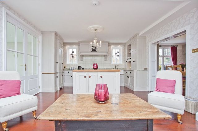  Image of 4 bedroom Detached house for sale in Mill Road Stock Ingatestone CM4 at 73 Mill Road Stock Ingatestone, CM4 9LR