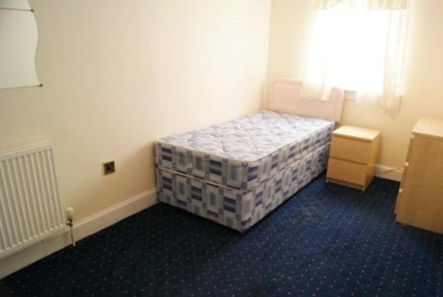  Image of 2 bedroom Flat to rent in Mill Street Glasgow G40 at Bridgeton Glasgow Glasgow, G40 1LT
