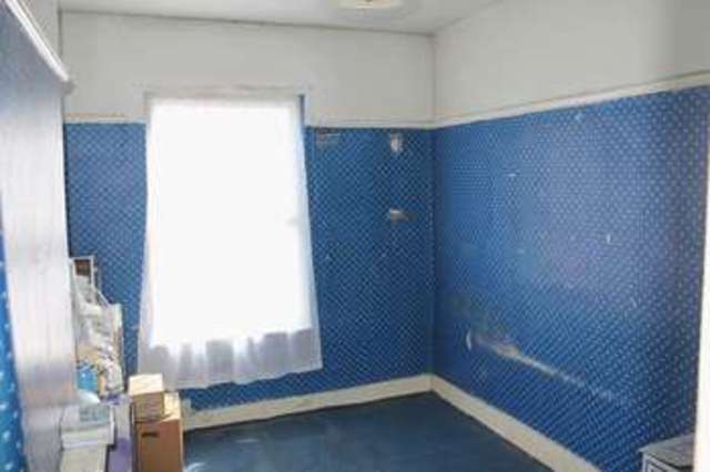  Image of 3 bedroom Terraced house for sale in Millais Road Enfield EN1 at Millais Road Bush Hill Park Enfield, EN1 1EE