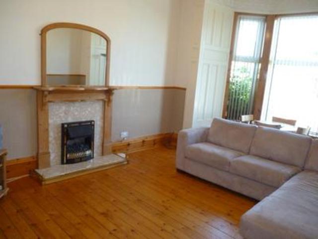  Image of 2 bedroom Flat to rent in Millar Place Stirling FK8 at Millar Place  Stirling, FK8 1UX