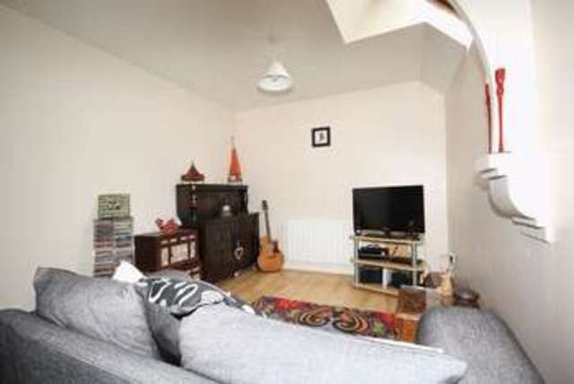  Image of 1 bedroom Flat for sale in Millards Hill Midsomer Norton Radstock BA3 at Millards Hill Midsomer Norton Radstock, BA3 2XL