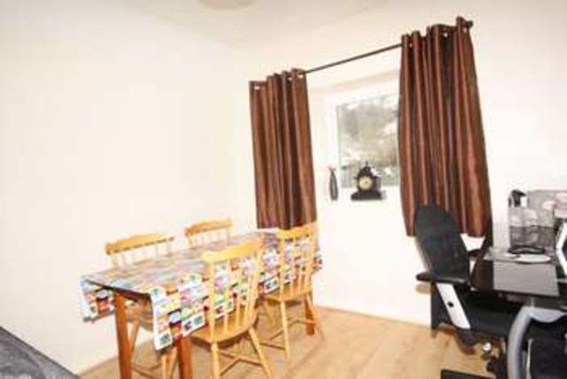 Image of 1 bedroom Flat for sale in Millards Hill Midsomer Norton Radstock BA3 at Millards Hill Midsomer Norton Radstock, BA3 2XL