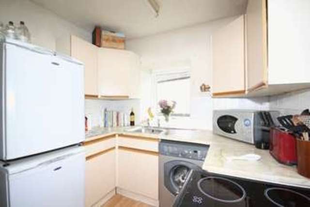  Image of 1 bedroom Flat for sale in Millards Hill Midsomer Norton Radstock BA3 at Millards Hill Midsomer Norton Radstock, BA3 2XL