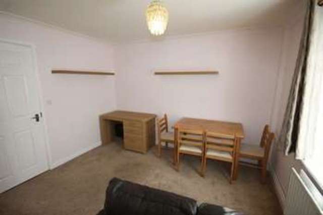  Image of 1 bedroom Flat for sale in Mill Road Burgess Hill RH15 at Mill Road  Burgess Hill, RH15 8GE