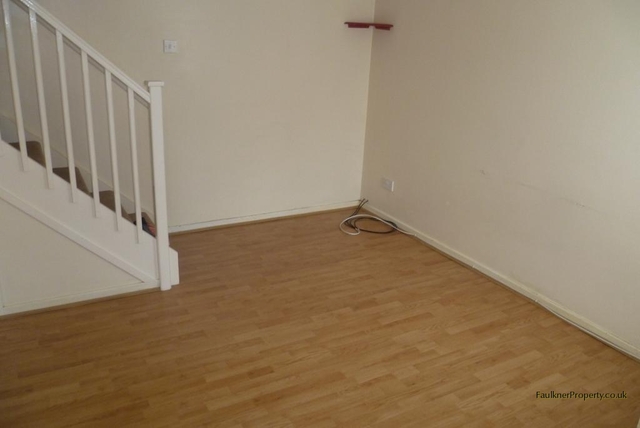  Image of 1 bedroom Cluster House to rent in Minerva Gardens Wavendon Gate Milton Keynes MK7 at <br>Wavendon Gate  Milton Keynes, MK7 7SR