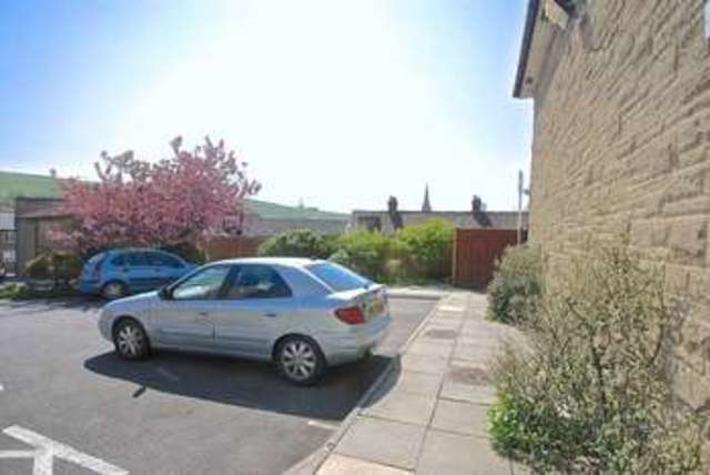  Image of 1 bedroom Flat for sale in Montague Gardens Castle Cary BA7 at Montague Gardens  Castle Cary, BA7 7BR