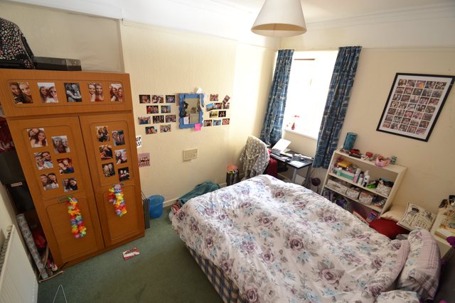  Image of 5 bedroom Detached house to rent in Monthermer Road Cathays Cardiff CF24 at Cathays Cardiff Roath, CF24 4QY