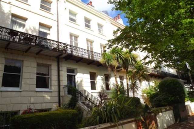  Image of 2 bedroom Flat to rent in Montpelier Terrace Brighton BN1 at Brighton, BN1 3DF