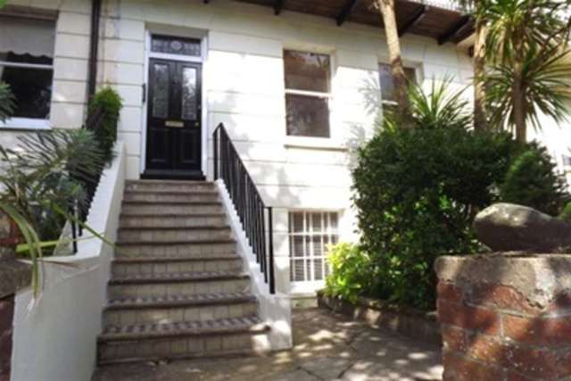 Image of 2 bedroom Flat to rent in Montpelier Terrace Brighton BN1 at Brighton, BN1 3DF