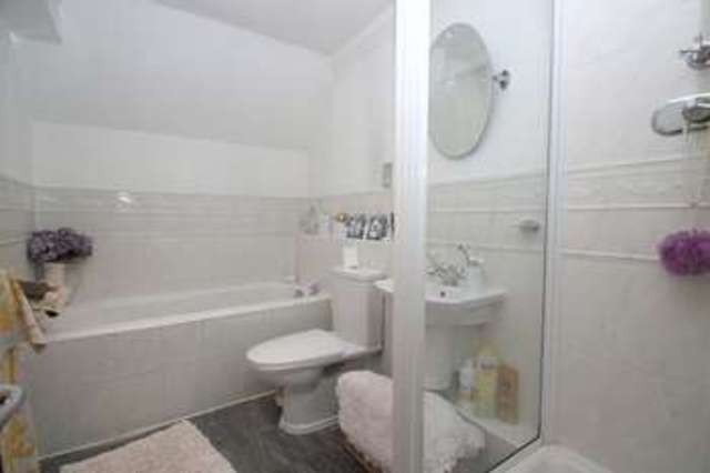  Image of 2 bedroom Flat for sale in Manor Road Chigwell IG7 at Manor Road  Chigwell, IG7 5PY