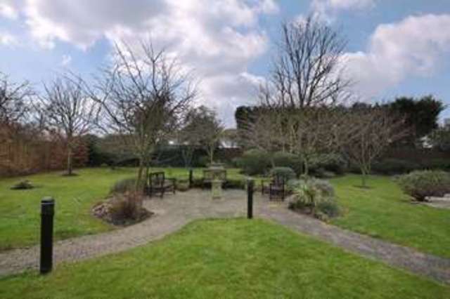  Image of 2 bedroom Flat for sale in Manor Road Chigwell IG7 at Manor Road  Chigwell, IG7 5PY
