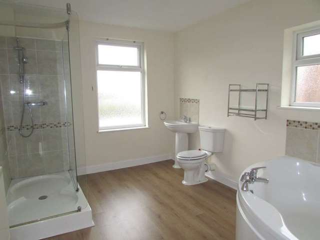  Image of 3 bedroom Terraced house for sale in Moss Terrace Northwich CW8 at Winnington Northwich Cheshire, CW8 4DY