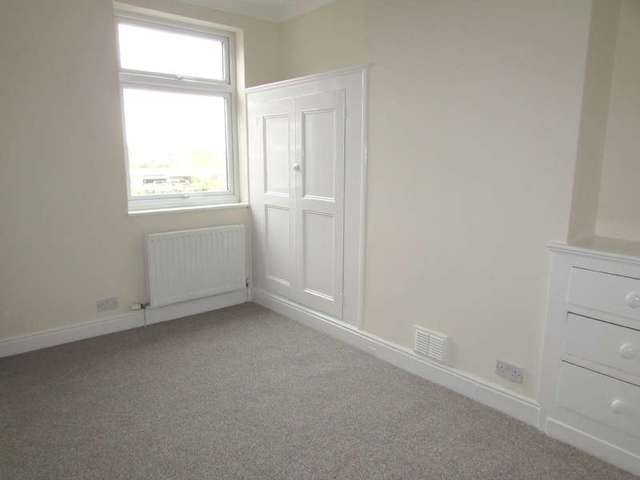  Image of 3 bedroom Terraced house for sale in Moss Terrace Northwich CW8 at Winnington Northwich Cheshire, CW8 4DY
