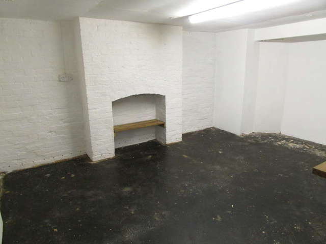  Image of 3 bedroom Terraced house for sale in Moss Terrace Northwich CW8 at Winnington Northwich Cheshire, CW8 4DY