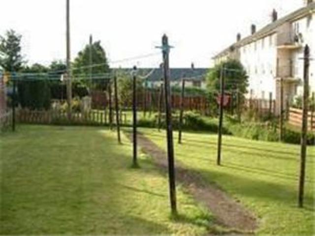  Image of 2 bedroom Flat to rent in Mount Vernon Road Edinburgh EH16 at Liberton Edinburgh Edinburgh, EH16 6BY