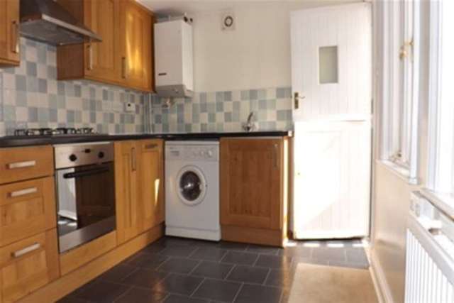  Image of 3 bedroom Terraced house to rent in Mountfield Road Tunbridge Wells TN1 at Tunbridge Wells, TN1 1SG