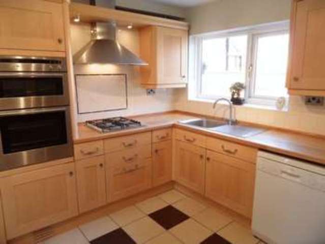  Image of 3 bedroom Terraced house for sale in Myrtle Grove Aveley South Ockendon RM15 at Myrtle Grove  Aveley, RM15 4JB