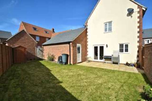  Image of 4 bedroom Detached house for sale in Nightingale Way Didcot OX11 at Nightingale Way  Didcot, OX11 6AF