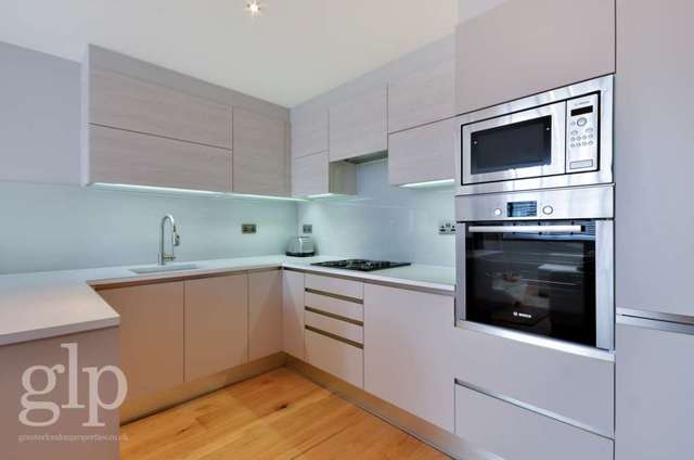  Image of 2 bedroom Flat for sale in Norfolk Crescent London W2 at Norfolk Crescent Paddington London, W2 2YS