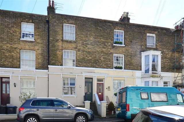  Image of 1 bedroom Flat for sale in Norman Street Dover CT17 at Dover Kent Dover, CT17 9RS