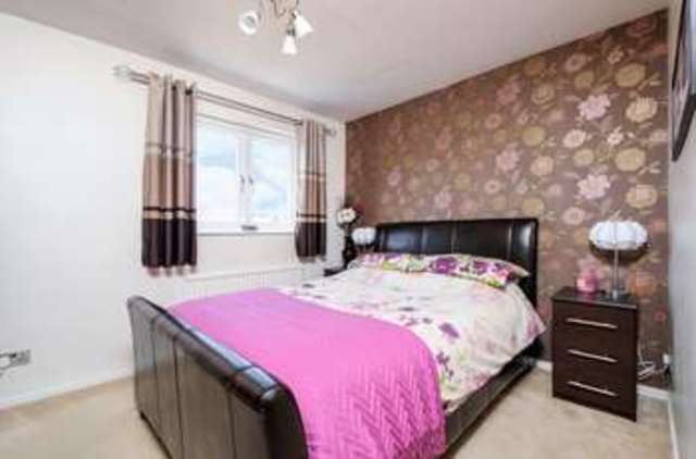  Image of 2 bedroom Terraced house for sale in Norris Close Abingdon OX14 at Norris Close  Abingdon, OX14 2RW