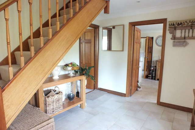  Image of 5 bedroom Detached house for sale in Lawns Park North Woodchester Stroud GL5 at North Woodchester Woodchester, GL5 5PP