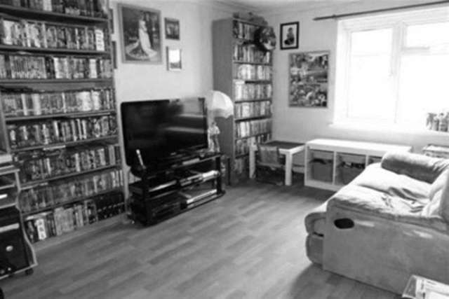 Image of 1 bedroom Flat to rent in Nursery Gardens Butt Haw Close Hoo Rochester ME3 at Rochester, ME3 9BN