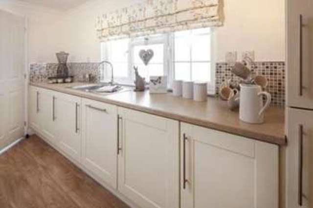 Image of 2 bedroom Property for sale in Oak Tree Park St. Leonards Ringwood BH24 at Oak Tree Park St. Leonards Ringwood, BH24 2RH