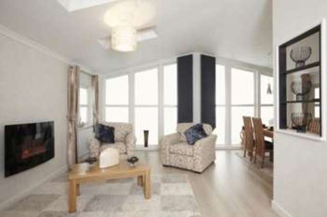  Image of 2 bedroom Property for sale in Oak Tree Park St. Leonards Ringwood BH24 at Oak Tree Park St. Leonards Ringwood, BH24 2RH