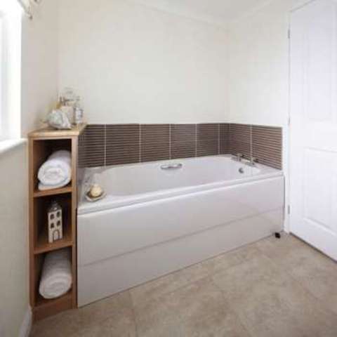  Image of 2 bedroom Property for sale in Oak Tree Park St. Leonards Ringwood BH24 at Oak Tree Park St. Leonards Ringwood, BH24 2RH