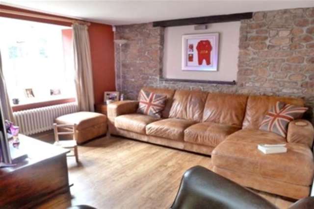  Image of 3 bedroom Detached house to rent in Oakhill Lane Hallen Bristol BS10 at Bristol, BS10 7RW